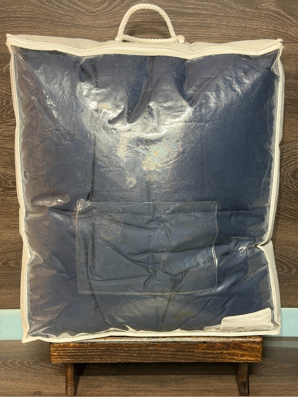 The Company Store LaCrosse Down Light Warmth Comforter, Queen in Navy Blue. New! - Picture 6 of 12